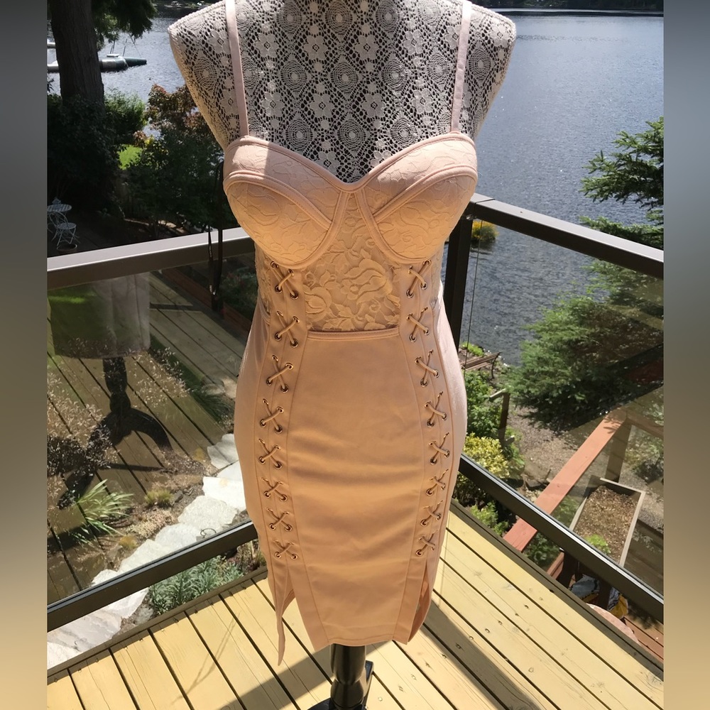 F21 Nude Blush Corset dress NWT MEDIUM